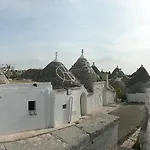 בית נופש Trullo Relax *